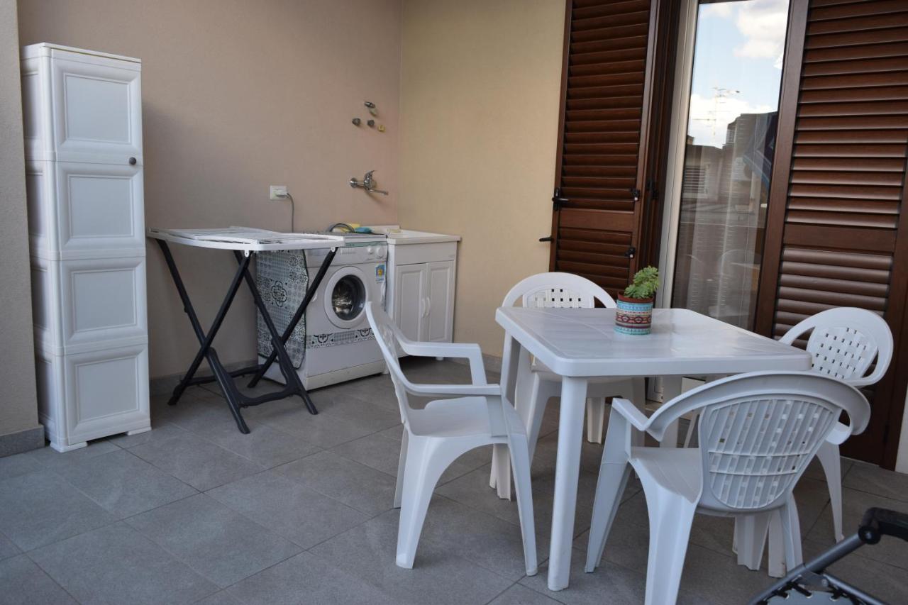 Casa Vacanze Lombardo Santa Teresa Di Riva Exterior photo