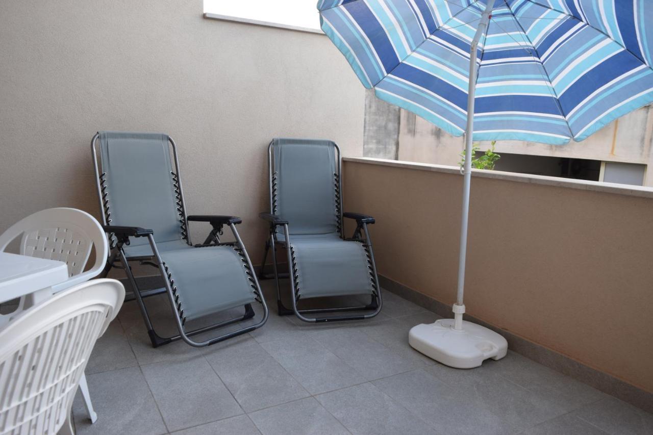 Casa Vacanze Lombardo Santa Teresa Di Riva Exterior photo
