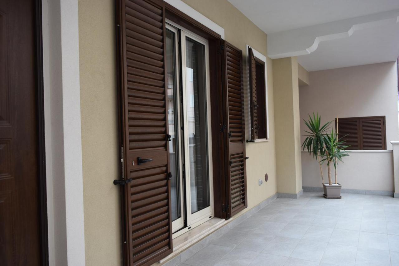 Casa Vacanze Lombardo Santa Teresa Di Riva Exterior photo