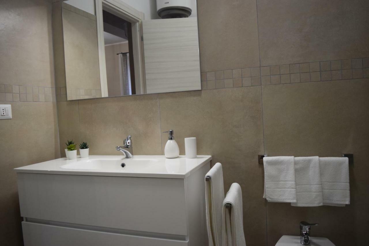 Casa Vacanze Lombardo Santa Teresa Di Riva Exterior photo